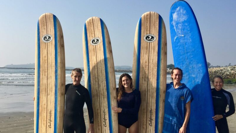 2 Students from PRIVATE GROUP SURF LESSON